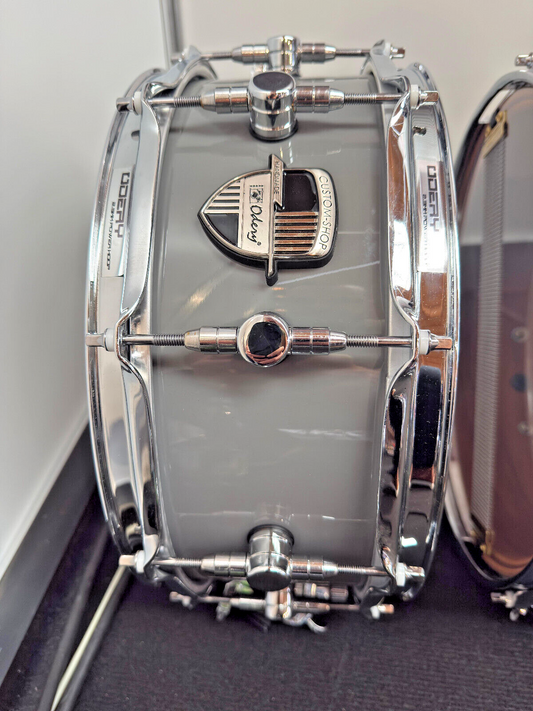 Odery Custom Snare 14 x 6,5 Teak & Araucaria, Audi Nardo Grey